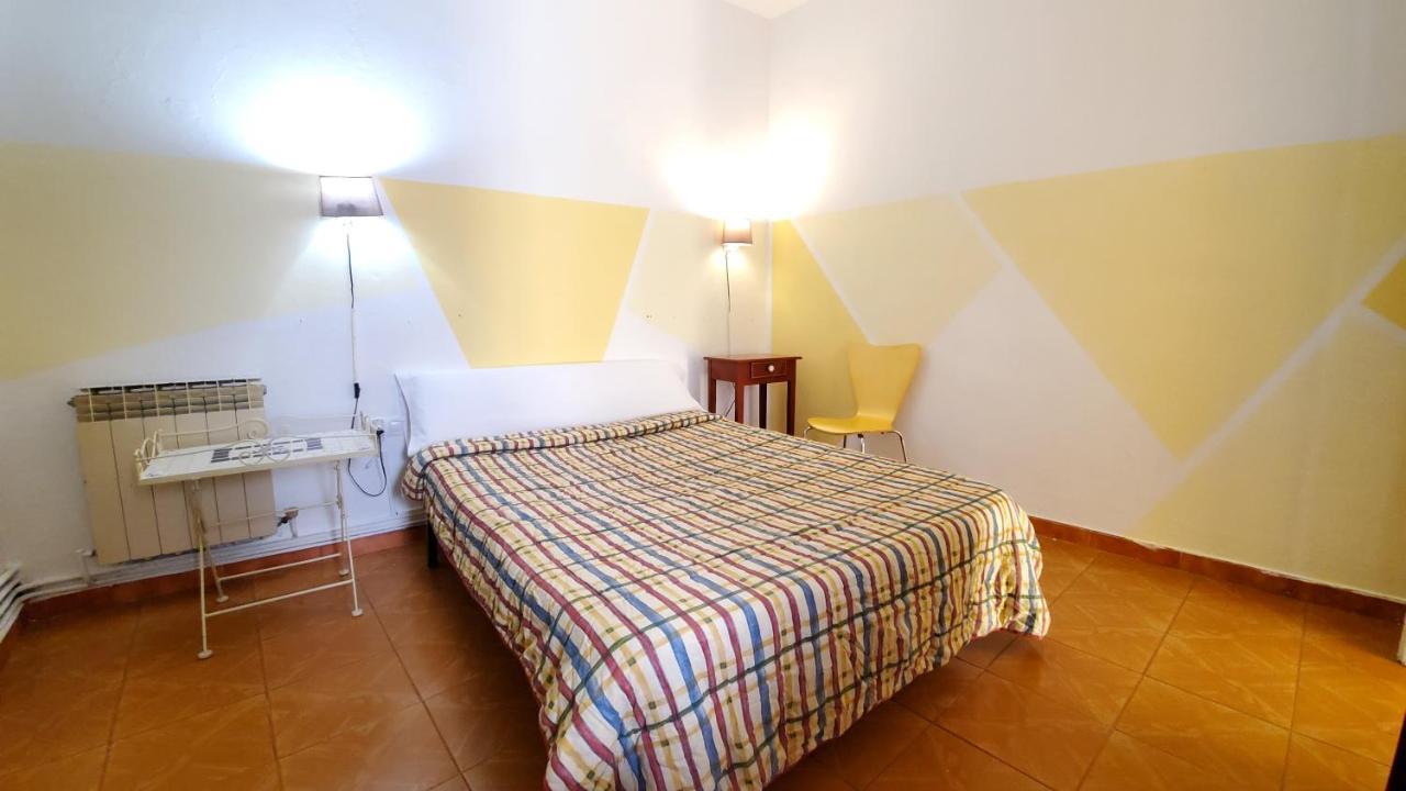 Hostal Martes Caceres Plaza Mayor - Tercer Piso Sin Ascensor Exterior foto